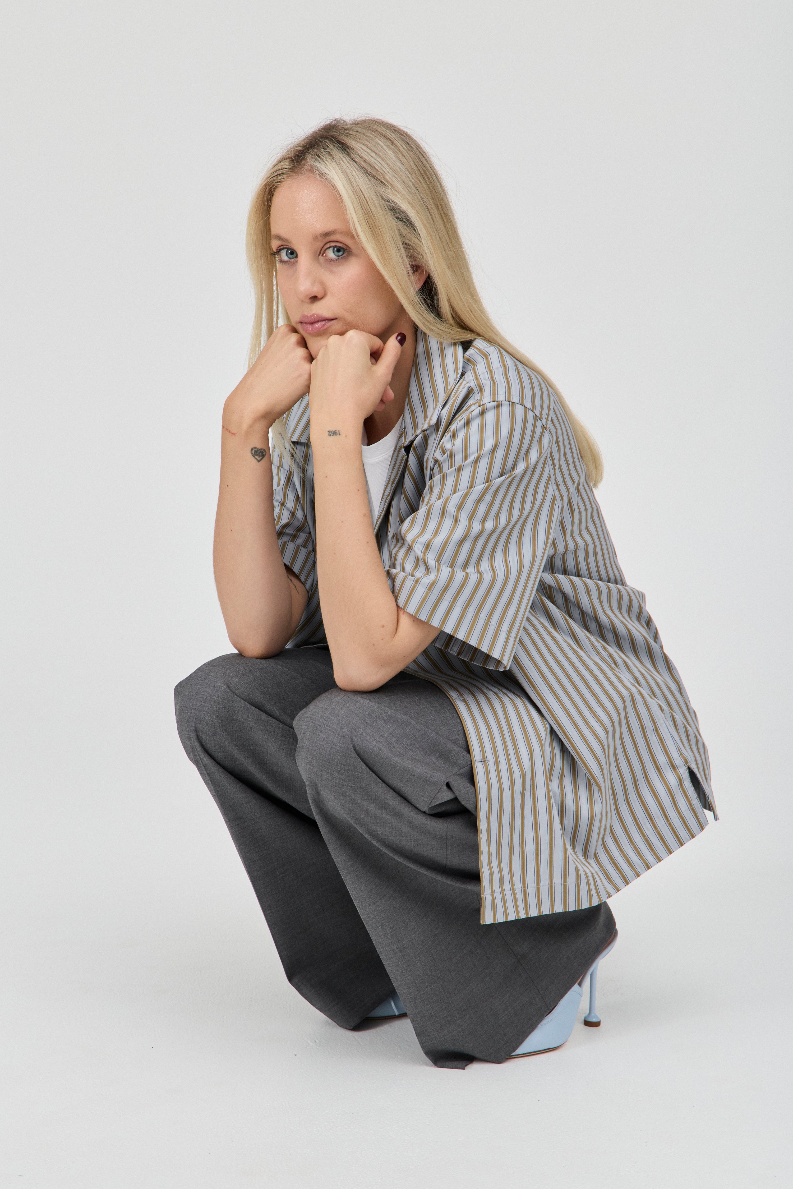 Women's Boxy Short Sleeve Shirt