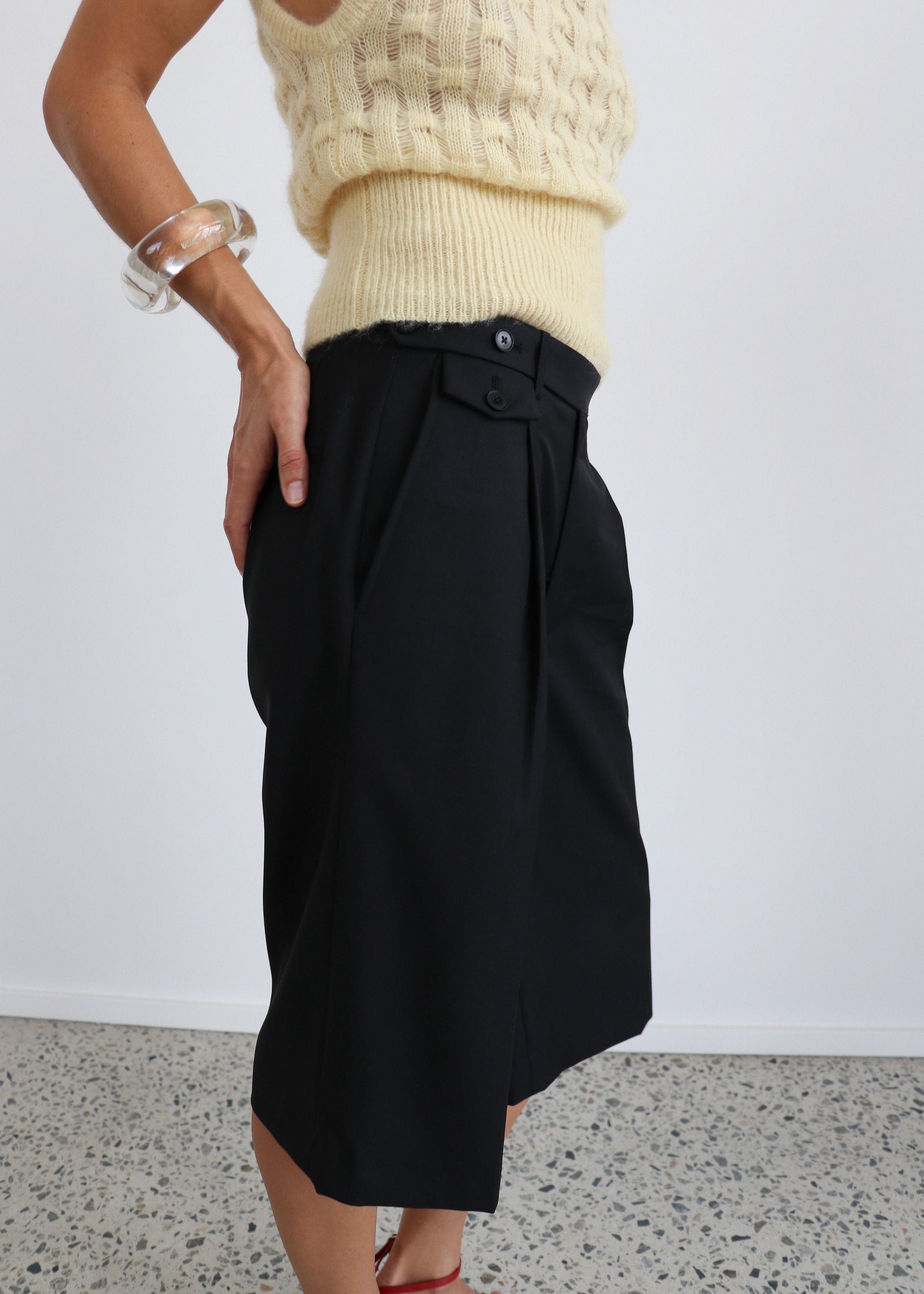 Mid Rise Bermuda Short