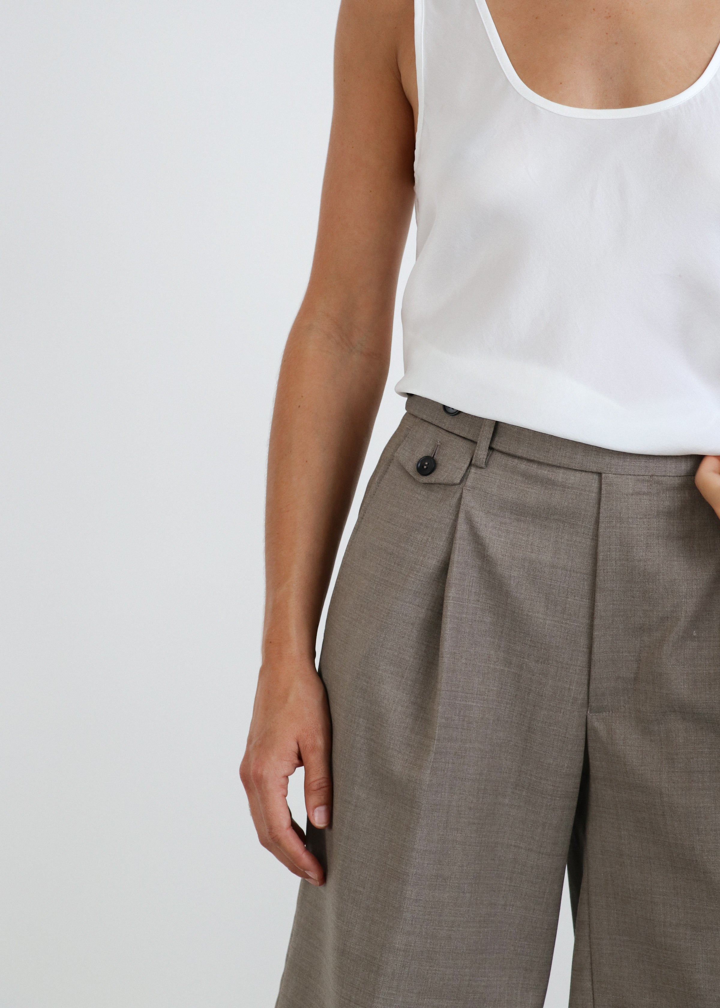 Mid Rise Bermuda Short