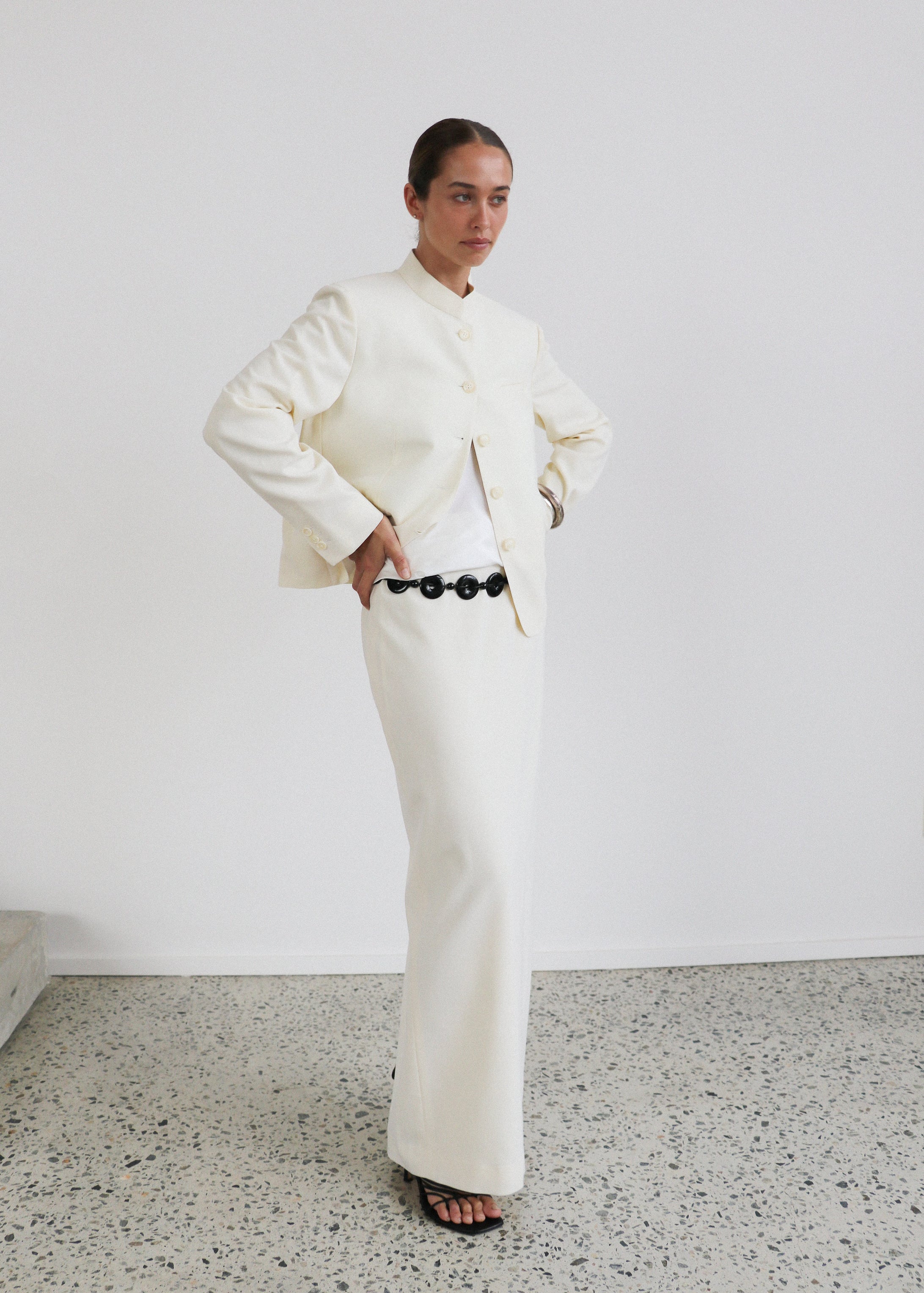 SISA Column Skirt & Blazer Ivory 2